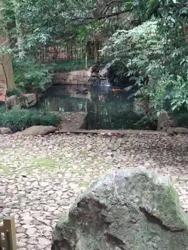 武蔵一宮氷川神社の庭園