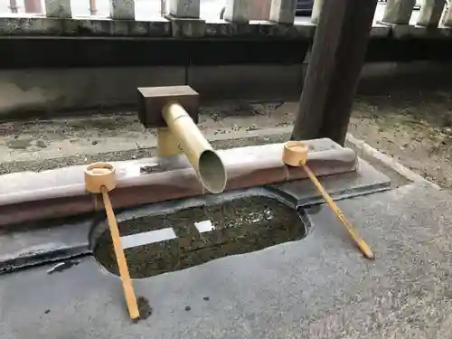 賀茂神社天満宮の手水