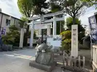 亀有香取神社の{uncategorized: "未分類", other: "その他", undefined: "問題あり", building: "その他建物", grave: "お墓", sacred_gate: "鳥居", guardian: "狛犬", statue: "像", buddha: "仏像", history: "歴史", nature: "自然", garden: "庭園", animal: "動物", pagoda: "塔", temizu: "手水舎", mountain_gate: "山門・神門", sanctuary: "本殿・本堂", subordinate: "末社・摂社", art: "芸術", scenery: "景色", jizo: "地蔵", ema: "絵馬", goshuin: "御朱印", omikuji: "おみくじ", items: "授与品その他", amulet: "お守り", goshuincho: "御朱印帳", eats: "食事", festival: "お祭り", votive_dance: "神楽", shichigosan: "七五三参", wedding: "結婚式", experience: "体験その他", initially: "初詣", around: "周辺", anti_infection: "感染症対策"}