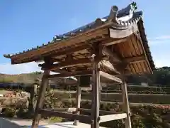 泉徳寺の建物その他