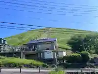 大室山浅間神社の{uncategorized: "未分類", other: "その他", undefined: "問題あり", building: "その他建物", grave: "お墓", sacred_gate: "鳥居", guardian: "狛犬", statue: "像", buddha: "仏像", history: "歴史", nature: "自然", garden: "庭園", animal: "動物", pagoda: "塔", temizu: "手水舎", mountain_gate: "山門・神門", sanctuary: "本殿・本堂", subordinate: "末社・摂社", art: "芸術", scenery: "景色", jizo: "地蔵", ema: "絵馬", goshuin: "御朱印", omikuji: "おみくじ", items: "授与品その他", amulet: "お守り", goshuincho: "御朱印帳", eats: "食事", festival: "お祭り", votive_dance: "神楽", shichigosan: "七五三参", wedding: "結婚式", experience: "体験その他", initially: "初詣", around: "周辺", anti_infection: "感染症対策"}