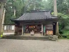 雄山神社中宮祈願殿(富山県)