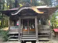 七崎神社の本殿・本堂