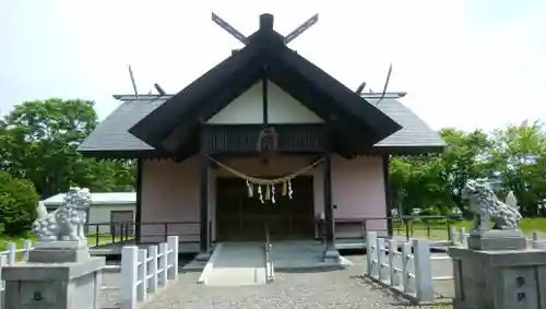 富川神社の本殿