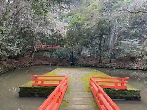 宇佐神宮の{uncategorized: "未分類", other: "その他", undefined: "問題あり", building: "その他建物", grave: "お墓", sacred_gate: "鳥居", guardian: "狛犬", statue: "像", buddha: "仏像", history: "歴史", nature: "自然", garden: "庭園", animal: "動物", pagoda: "塔", temizu: "手水舎", mountain_gate: "山門・神門", sanctuary: "本殿・本堂", subordinate: "末社・摂社", art: "芸術", scenery: "景色", jizo: "地蔵", ema: "絵馬", goshuin: "御朱印", omikuji: "おみくじ", items: "授与品その他", amulet: "お守り", goshuincho: "御朱印帳", eats: "食事", festival: "お祭り", votive_dance: "神楽", shichigosan: "七五三参", wedding: "結婚式", experience: "体験その他", initially: "初詣", around: "周辺", anti_infection: "感染症対策"}