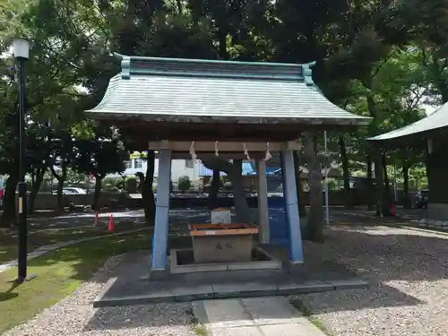新曽氷川神社の手水舎