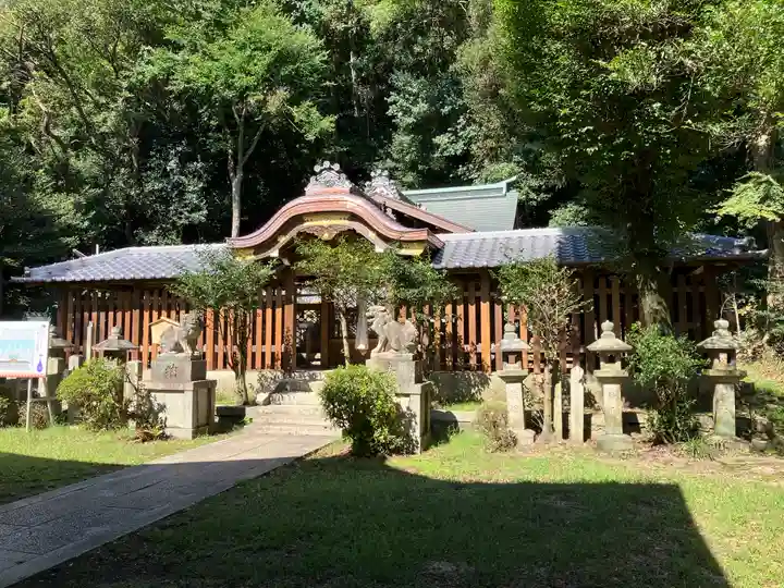 關蝉丸神社下社の山門・神門