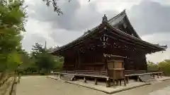 仁和寺の本殿