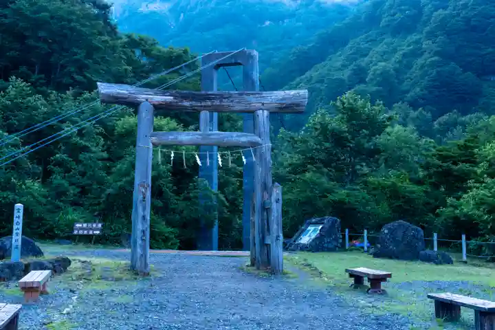 白山比咩神社 奥宮の鳥居