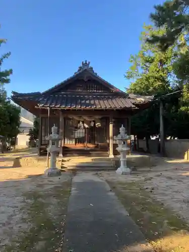 八野神社の本殿