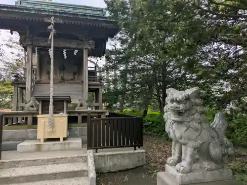 亀田八幡宮の{uncategorized: "未分類", other: "その他", undefined: "問題あり", building: "その他建物", grave: "お墓", sacred_gate: "鳥居", guardian: "狛犬", statue: "像", buddha: "仏像", history: "歴史", nature: "自然", garden: "庭園", animal: "動物", pagoda: "塔", temizu: "手水舎", mountain_gate: "山門・神門", sanctuary: "本殿・本堂", subordinate: "末社・摂社", art: "芸術", scenery: "景色", jizo: "地蔵", ema: "絵馬", goshuin: "御朱印", omikuji: "おみくじ", items: "授与品その他", amulet: "お守り", goshuincho: "御朱印帳", eats: "食事", festival: "お祭り", votive_dance: "神楽", shichigosan: "七五三参", wedding: "結婚式", experience: "体験その他", initially: "初詣", around: "周辺", anti_infection: "感染症対策"}