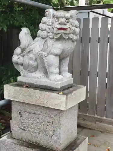 八雲神社の狛犬