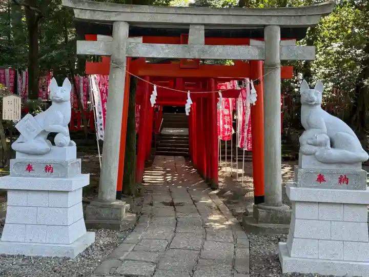 武蔵一宮氷川神社の{uncategorized: "未分類", other: "その他", undefined: "問題あり", building: "その他建物", grave: "お墓", sacred_gate: "鳥居", guardian: "狛犬", statue: "像", buddha: "仏像", history: "歴史", nature: "自然", garden: "庭園", animal: "動物", pagoda: "塔", temizu: "手水舎", mountain_gate: "山門・神門", sanctuary: "本殿・本堂", subordinate: "末社・摂社", art: "芸術", scenery: "景色", jizo: "地蔵", ema: "絵馬", goshuin: "御朱印", omikuji: "おみくじ", items: "授与品その他", amulet: "お守り", goshuincho: "御朱印帳", eats: "食事", festival: "お祭り", votive_dance: "神楽", shichigosan: "七五三参", wedding: "結婚式", experience: "体験その他", initially: "初詣", around: "周辺", anti_infection: "感染症対策"}