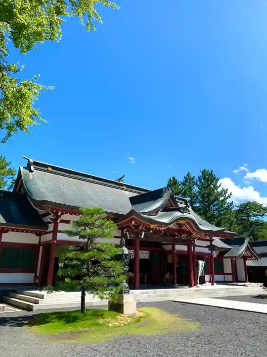 氣比神宮の本殿・本堂