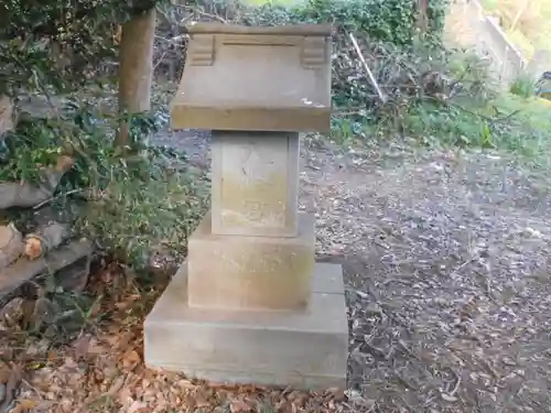 御霊神社（葉山・長柄）の末社・摂社