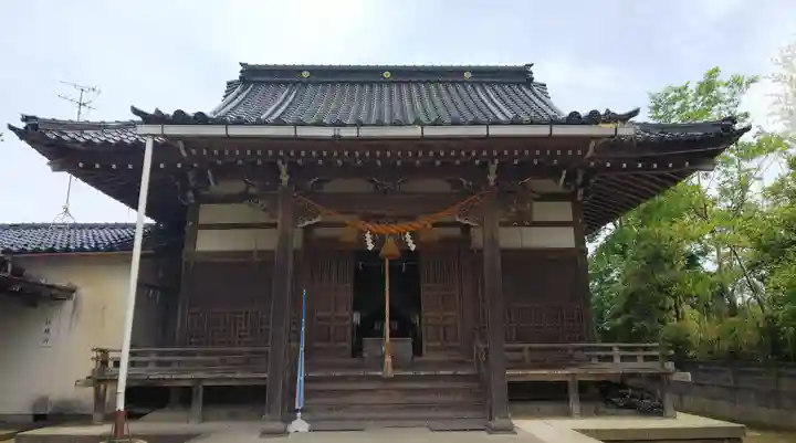 加賀神社の本殿・本堂
