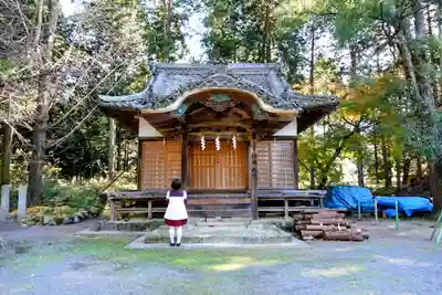 大草神社の本殿・本堂
