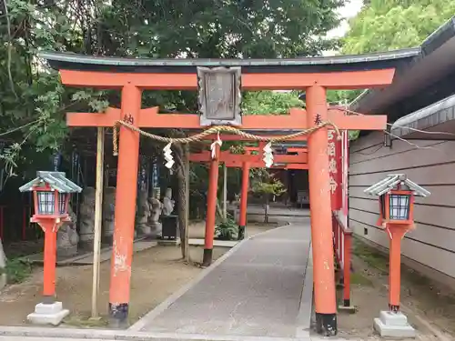 海神社の末社・摂社