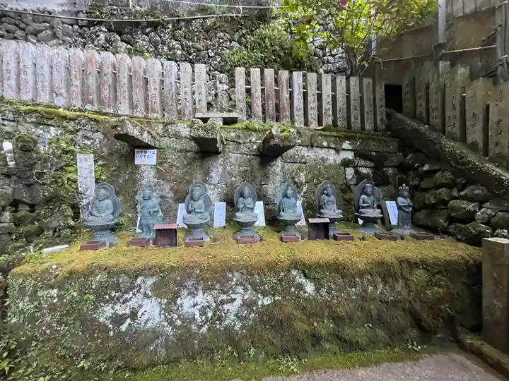 大本山七宝瀧寺(大阪府)