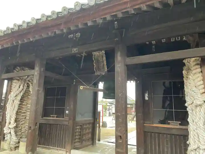 長尾寺の山門・神門