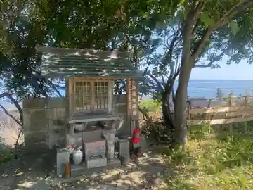 南無海揚地蔵尊の本殿・本堂