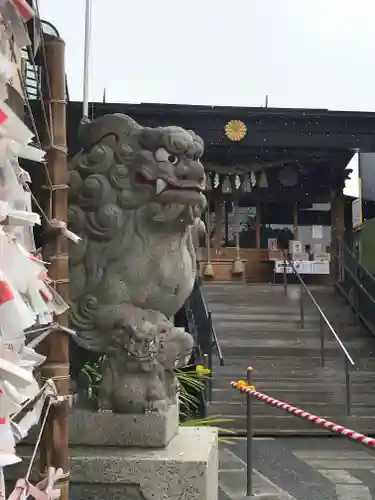 菊名神社の狛犬