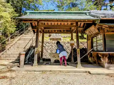 金刀比羅神社の手水舎