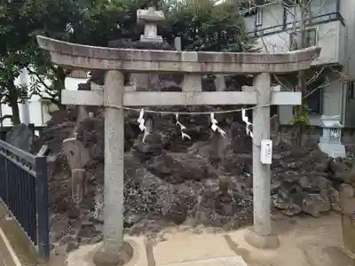 綾瀬稲荷神社(東京都)