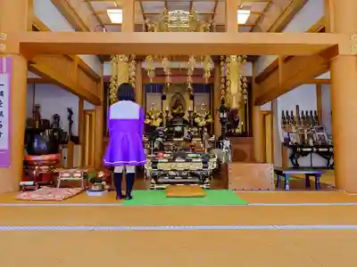 龍徳寺の本殿・本堂