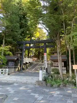 諏訪大社下社秋宮の鳥居