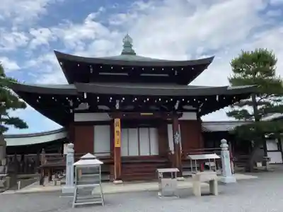 善通寺の本殿・本堂