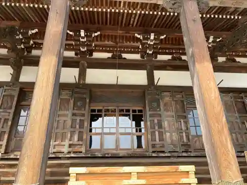 久遠寺の本殿