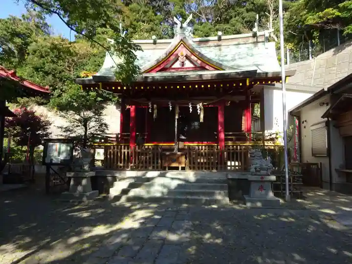 若宮八幡宮の本殿・本堂