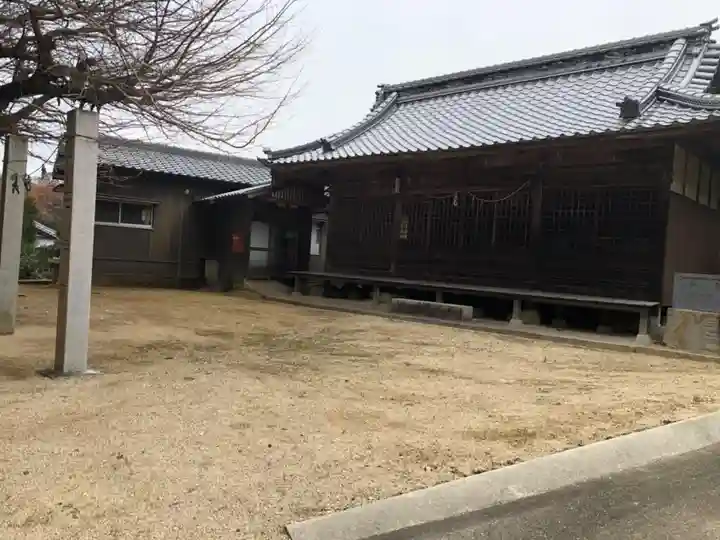 多和神社の本殿・本堂