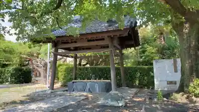 豊麻神社の手水舎