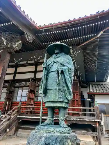 浄慶寺の像