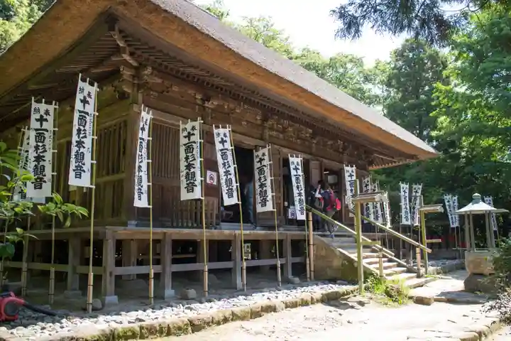 杉本寺の本殿・本堂