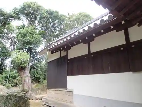 中臣須牟地神社の本殿