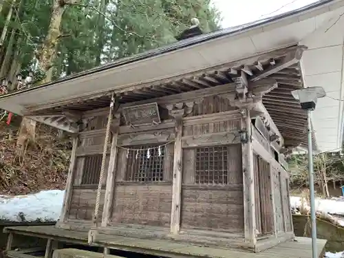 湯野上温泉神社の本殿・本堂