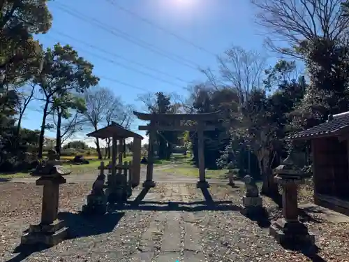 八幡神社の鳥居