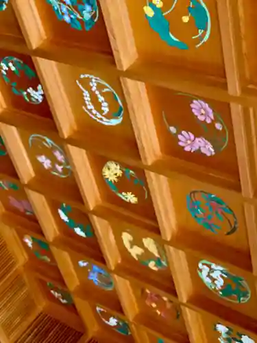 伊豫豆比古命神社の芸術