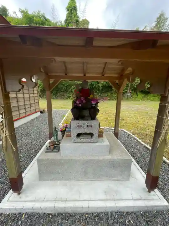 赤澤不動尊の{uncategorized: "未分類", other: "その他", undefined: "問題あり", building: "その他建物", grave: "お墓", sacred_gate: "鳥居", guardian: "狛犬", statue: "像", buddha: "仏像", history: "歴史", nature: "自然", garden: "庭園", animal: "動物", pagoda: "塔", temizu: "手水舎", mountain_gate: "山門・神門", sanctuary: "本殿・本堂", subordinate: "末社・摂社", art: "芸術", scenery: "景色", jizo: "地蔵", ema: "絵馬", goshuin: "御朱印", omikuji: "おみくじ", items: "授与品その他", amulet: "お守り", goshuincho: "御朱印帳", eats: "食事", festival: "お祭り", votive_dance: "神楽", shichigosan: "七五三参", wedding: "結婚式", experience: "体験その他", initially: "初詣", around: "周辺", anti_infection: "感染症対策"}