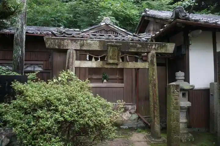 橿森神社の末社・摂社