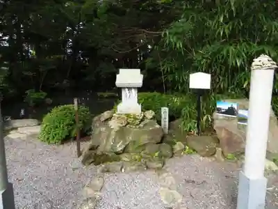 穂高神社本宮の末社・摂社