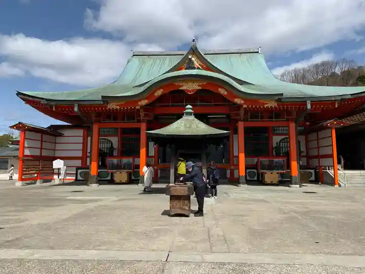成田山名古屋別院大聖寺(犬山成田山)の本殿・本堂