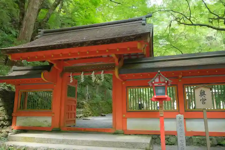 貴船神社の山門・神門