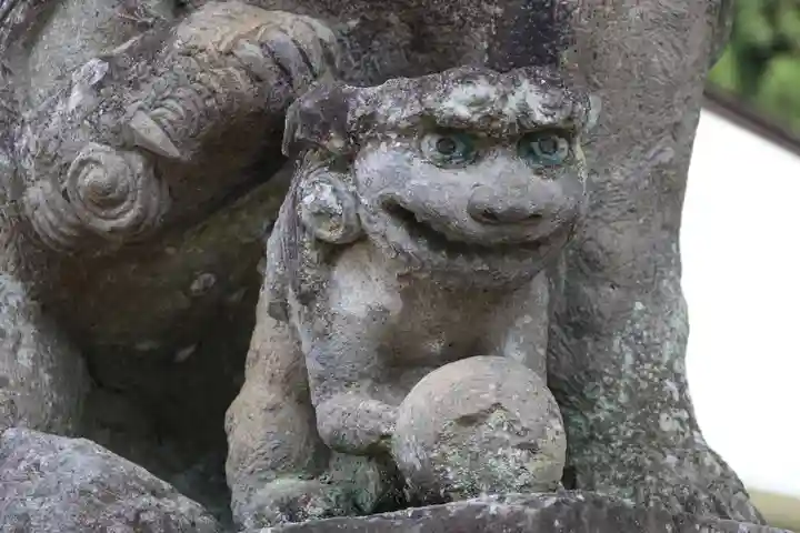 八幡神社の狛犬