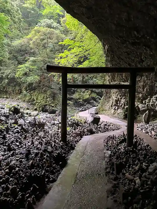 天安河原宮(宮崎県)