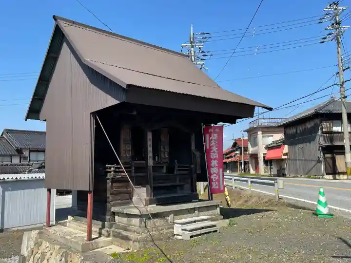 智恵大師の{uncategorized: "未分類", other: "その他", undefined: "問題あり", building: "その他建物", grave: "お墓", sacred_gate: "鳥居", guardian: "狛犬", statue: "像", buddha: "仏像", history: "歴史", nature: "自然", garden: "庭園", animal: "動物", pagoda: "塔", temizu: "手水舎", mountain_gate: "山門・神門", sanctuary: "本殿・本堂", subordinate: "末社・摂社", art: "芸術", scenery: "景色", jizo: "地蔵", ema: "絵馬", goshuin: "御朱印", omikuji: "おみくじ", items: "授与品その他", amulet: "お守り", goshuincho: "御朱印帳", eats: "食事", festival: "お祭り", votive_dance: "神楽", shichigosan: "七五三参", wedding: "結婚式", experience: "体験その他", initially: "初詣", around: "周辺", anti_infection: "感染症対策"}