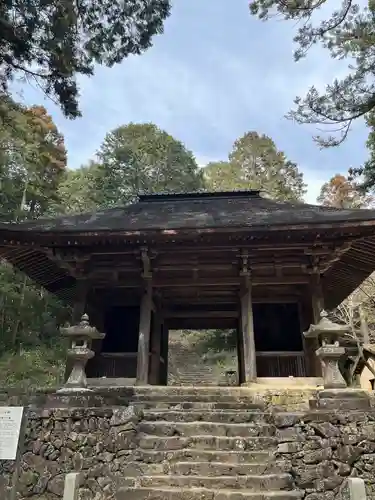 財賀寺の山門・神門